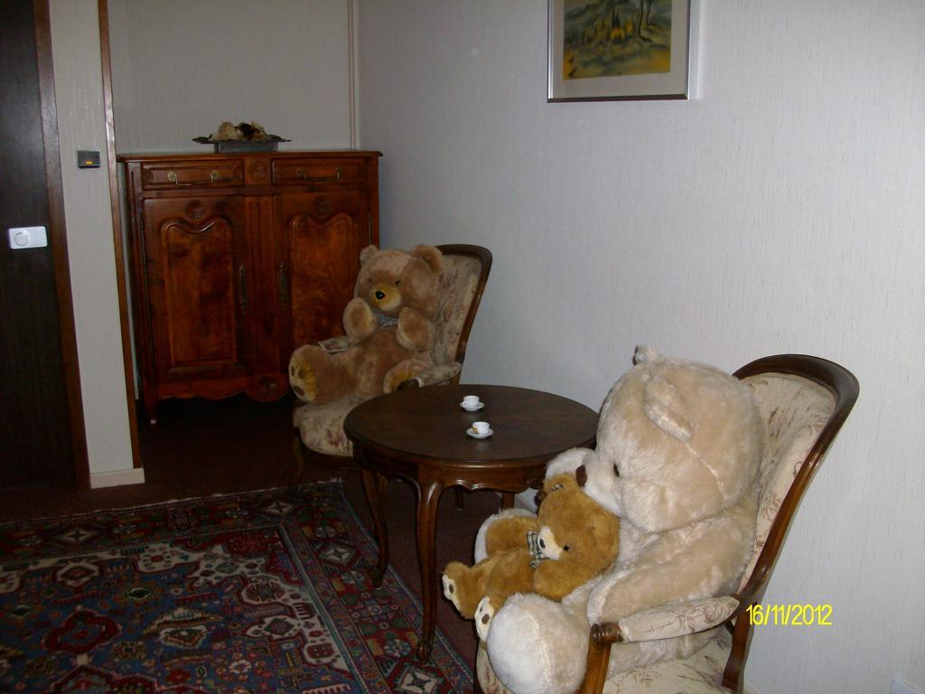 Au Logis Des Ours Belfort Nord Offemont Buitenkant foto